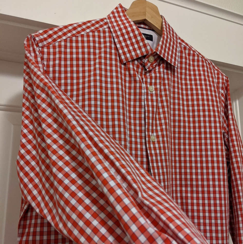 Red and white banana Republic button down